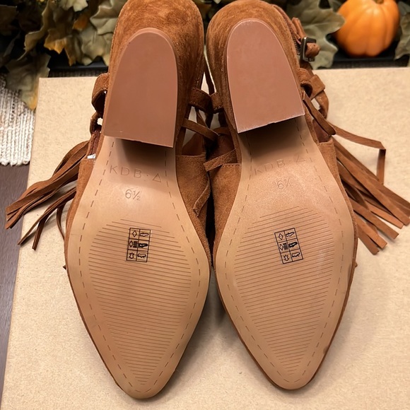 Kelsi Dagger Brooklyn Ilona suede bootie with fringe - Picture 5 of 7